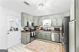 121 Barnesdale Dr, Warner Robins, GA 31093 - Photo 13