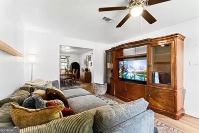 121 Barnesdale Drive, Warner Robins, GA 31093 - Photo 3