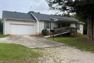 113 Hoyt Rd, Milner, GA 30257 - Photo 1