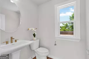 1053 Brandsford St NW, Atlanta, GA 30318 - Photo 47