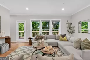 1053 Brandsford St NW, Atlanta, GA 30318 - Photo 21