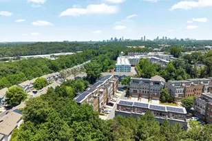 1053 Brandsford St NW, Atlanta, GA 30318 - Photo 9