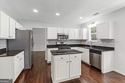 3360 Pierce Arrow Circle, Suwanee, GA 30024 - Photo 7