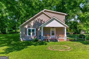98 S 5th St, Colbert, GA 30628 - Photo 1