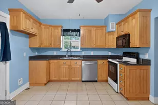 98 S 5th St, Colbert, GA 30628 - Photo 9