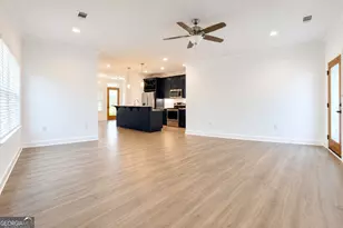 110 Cherokee Rose Cir, Dublin, GA 31021 - Photo 3