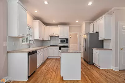 592 Kenion Forest Way, Lilburn, GA 30047 - Photo 7