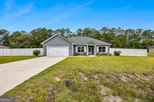 623 Foxwood Way, Saint Marys, GA 31558 - Photo 3