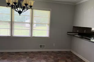 1519 Oakview, Griffin, GA 30223 - Photo 7