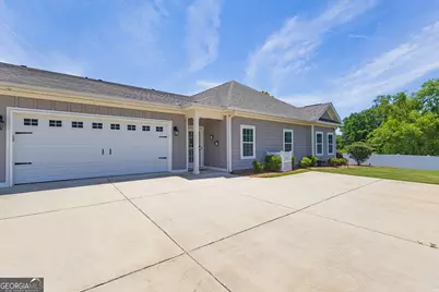 470 Nandina Court, Warner Robins, GA 31088 - Photo 3