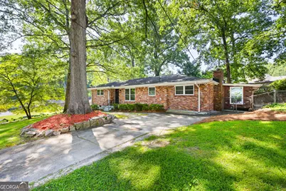 2563 Dering Court NE, Atlanta, GA 30345 - Photo 3