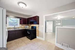 2563 Dering Ct NE, Atlanta, GA 30345 - Photo 11