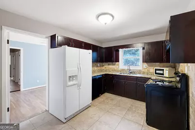 2563 Dering Court NE, Atlanta, GA 30345 - Photo 9