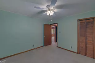 211 Hilltop Ln, Toccoa, GA 30577 - Photo 25