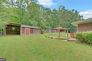 211 Hilltop Ln, Toccoa, GA 30577 - Photo 31