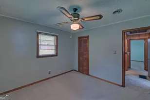 211 Hilltop Ln, Toccoa, GA 30577 - Photo 19