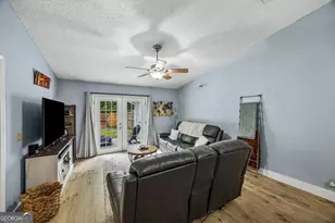 239 B W Lakemont Dr, Kingsland, GA 31548 - Photo 7