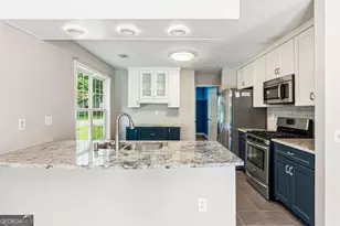 1004 Orchard Mill Ct, Lawrenceville, GA 30043 - Photo 13
