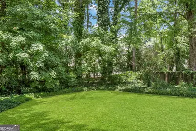 4052 W Johnson Circle, Chamblee, GA 30341 - Photo 33