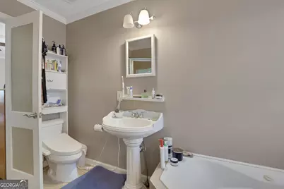 4052 W Johnson Circle, Chamblee, GA 30341 - Photo 21