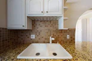4052 W Johnson Cir, Chamblee, GA 30341 - Photo 7