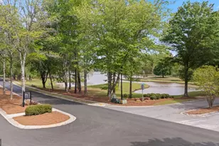 140 Bay Dr, Newnan, GA 30263 - Photo 57