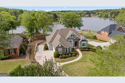 140 Bay Drive, Newnan, GA 30263 - Photo 3