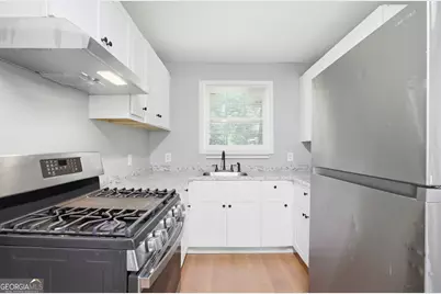2043 Claude Street NW, Atlanta, GA 30318 - Photo 11