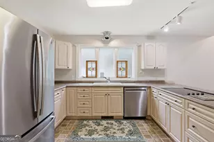 205 Mill Creek Cir, Martin, GA 30557 - Photo 13