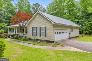 163 Tuxedo Dr, Commerce, GA 30530 - Photo 1