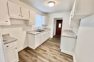 709 Virginia Ave, Glennville, GA 30427 - Photo 5