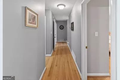 940 Chesterfield Drive, Marietta, GA 30066 - Photo 17