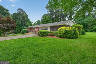940 Chesterfield Drive, Marietta, GA 30066 - Photo 1