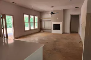 602 Dean Patrick, Locust Grove, GA 30248 - Photo 3