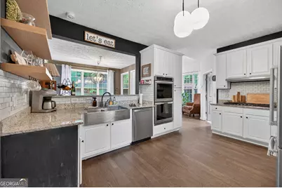 625 Ruby Forest Parkway, Suwanee, GA 30024 - Photo 13