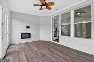 408 Cottonwood Cir, Peachtree City, GA 30269 - Photo 17