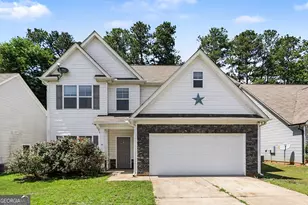 29 Hill Top Circle, Grantville, GA 30220 - Photo 1