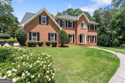 120 Lisa Lane, Carrollton, GA 30117 - Photo 1