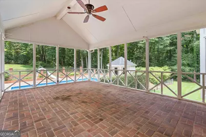 120 Lisa Lane, Carrollton, GA 30117 - Photo 3