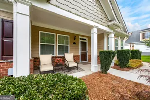 2711 Grapevine Cir, Cumming, GA 30041 - Photo 3