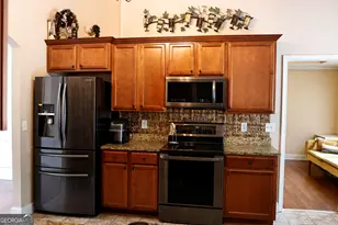 205 Paden Dr, Winder, GA 30680 - Photo 11