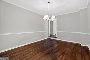 7127 Riverside Dr, Atlanta, GA 30328 - Photo 17