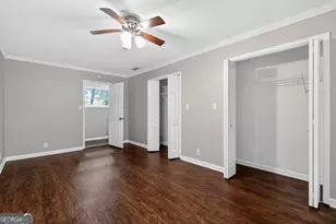 7127 Riverside Dr, Atlanta, GA 30328 - Photo 33