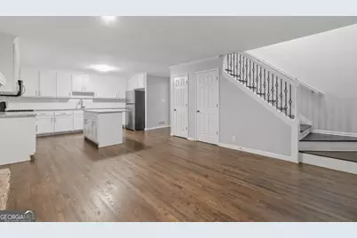 7127 Riverside Drive, Atlanta, GA 30328 - Photo 5