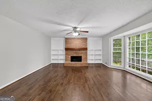 3999 Tall Pine Dr, Marietta, GA 30062 - Photo 9