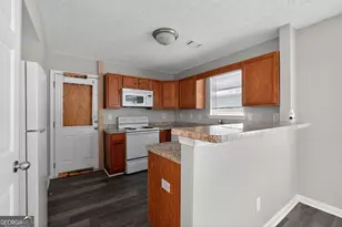 6315 Wellington Walk Way, Lithonia, GA 30058 - Photo 15