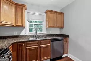 1868 Longdale Dr, Decatur, GA 30032 - Photo 11
