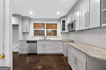 3426 Glenwood Road, Decatur, GA 30032 - Photo 13