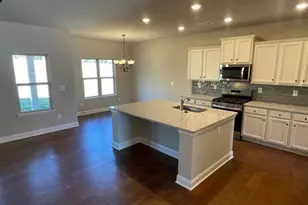 1006 Lakeview Oaks Ct, Grayson, GA 30017 - Photo 7