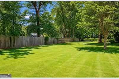2808 Hosea L Williams Drive NE, Atlanta, GA 30317 - Photo 31